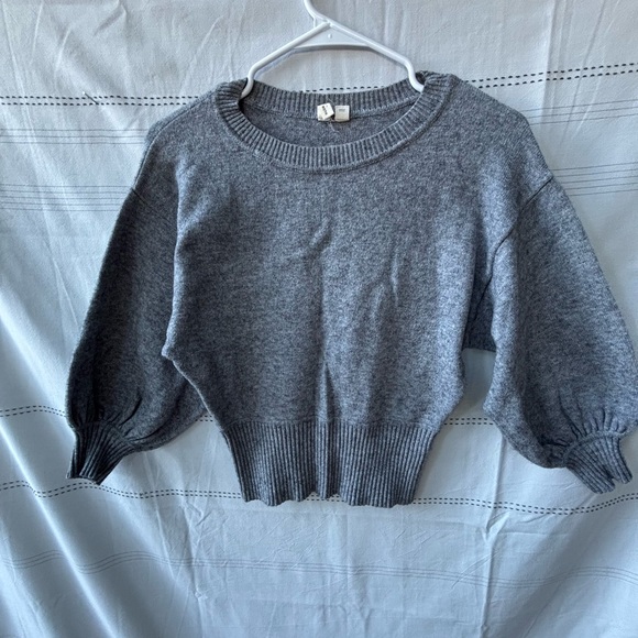 Anthropologie Sweaters - Anthropologie Gray Crewneck Sweater with Balloon Sleeves